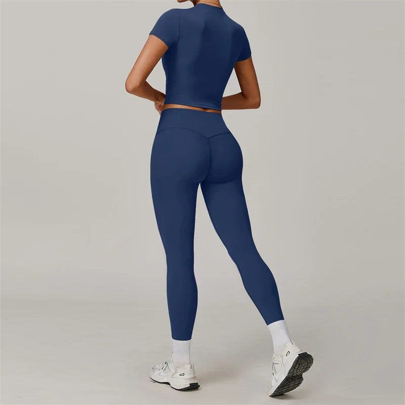 2-Piece Yoga Set – Crop Top & High Waist Leggings