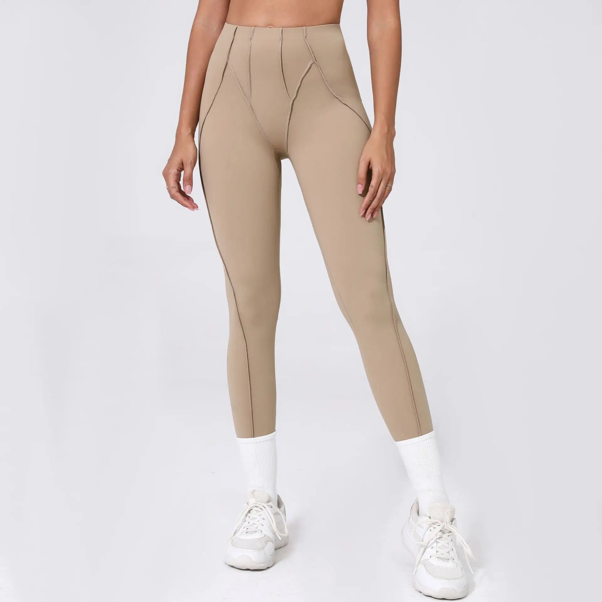 2-Piece Yoga Set – Open Back Sports Bra & High Waist Shorts