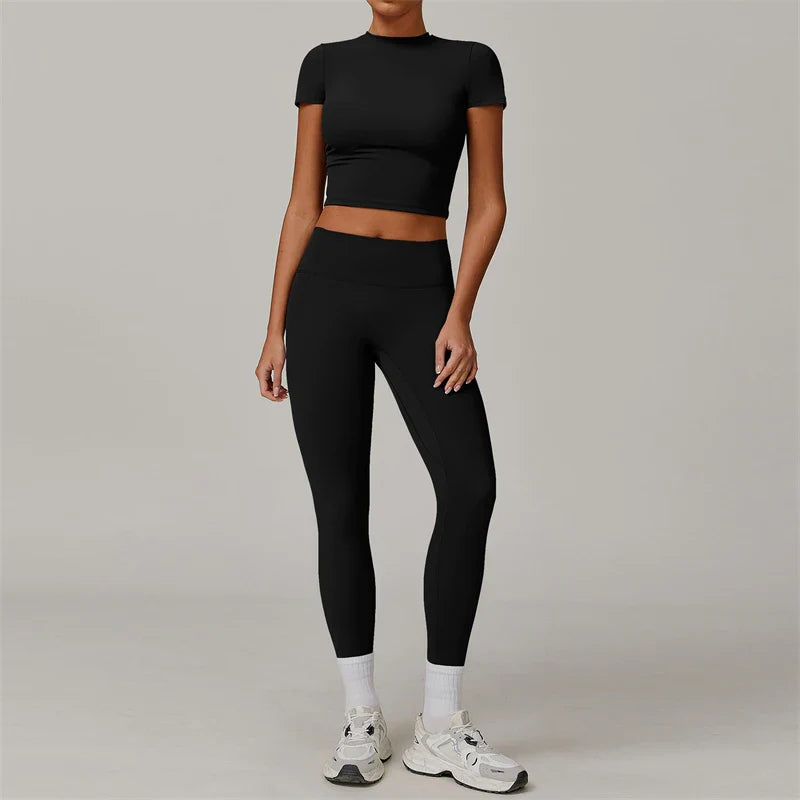 2-Piece Yoga Set – Crop Top & High Waist Leggings