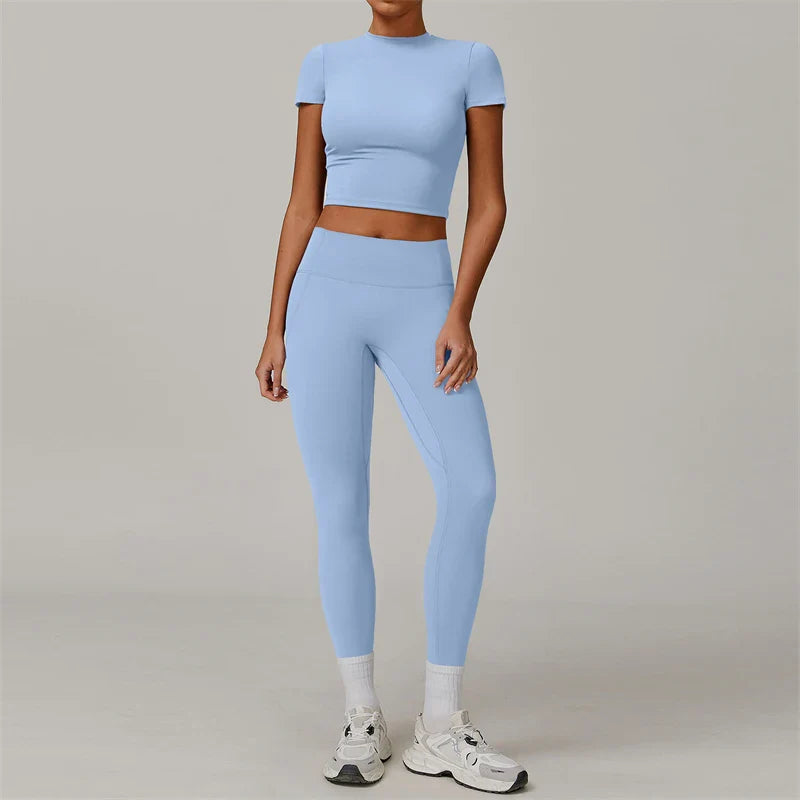 2-Piece Yoga Set – Crop Top & High Waist Leggings